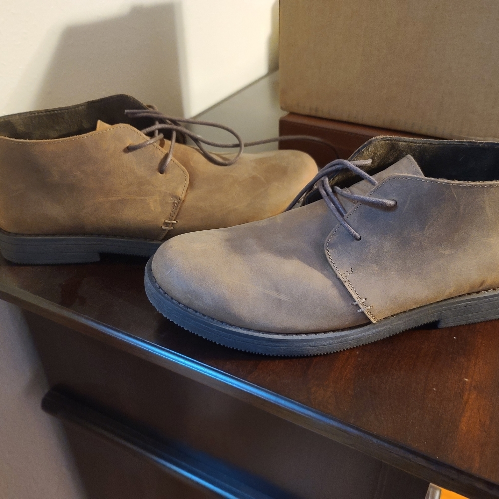 Casual shoes - Picture 2 of 2